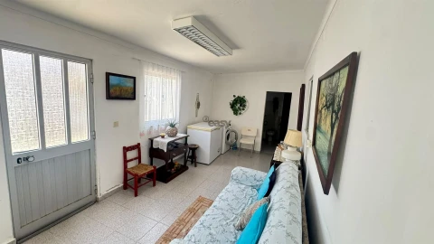 Moradia T6 para Venda em Messejana