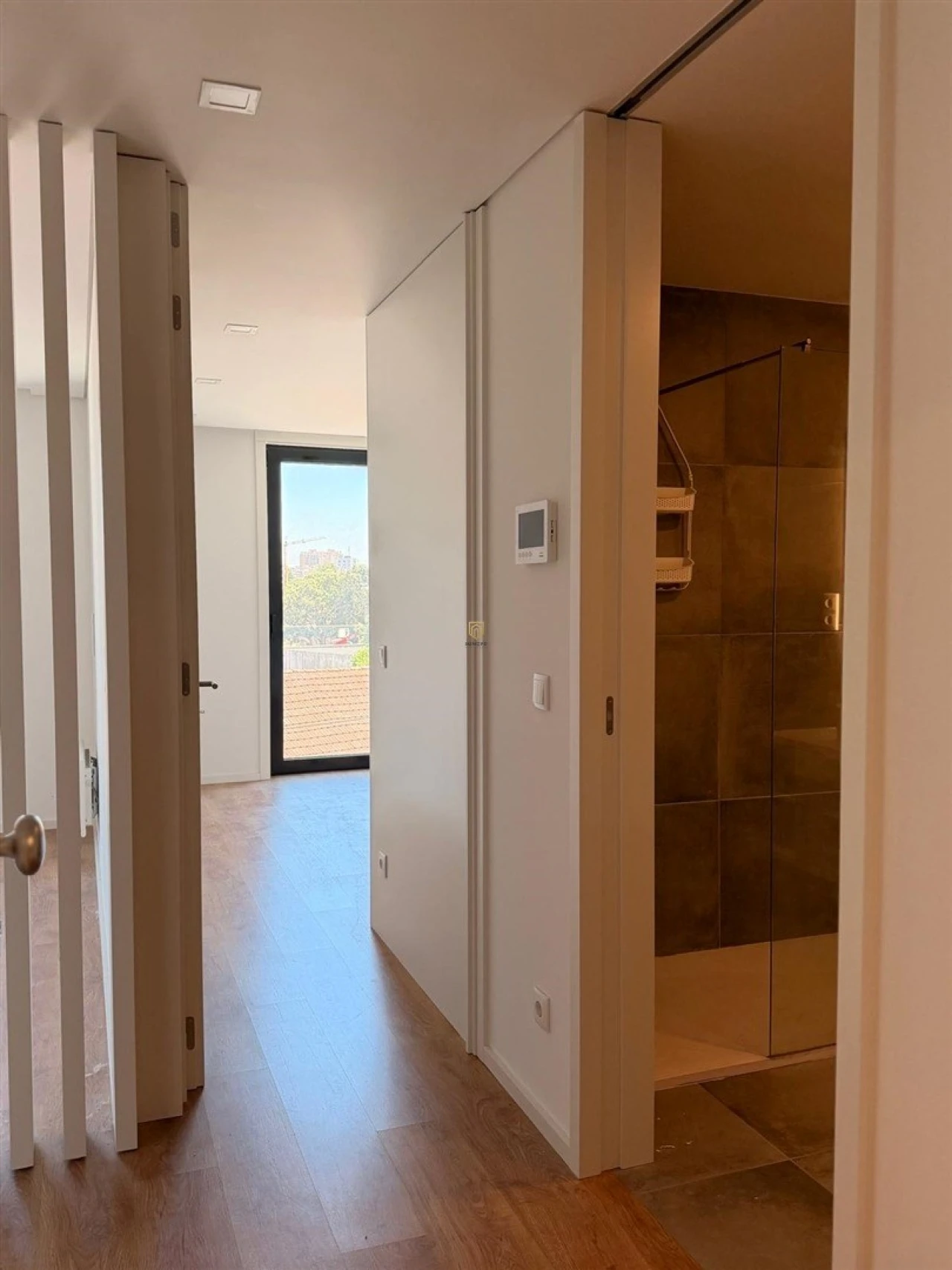 Apartamento T1 para Arrendamento em Paranhos Foto 10