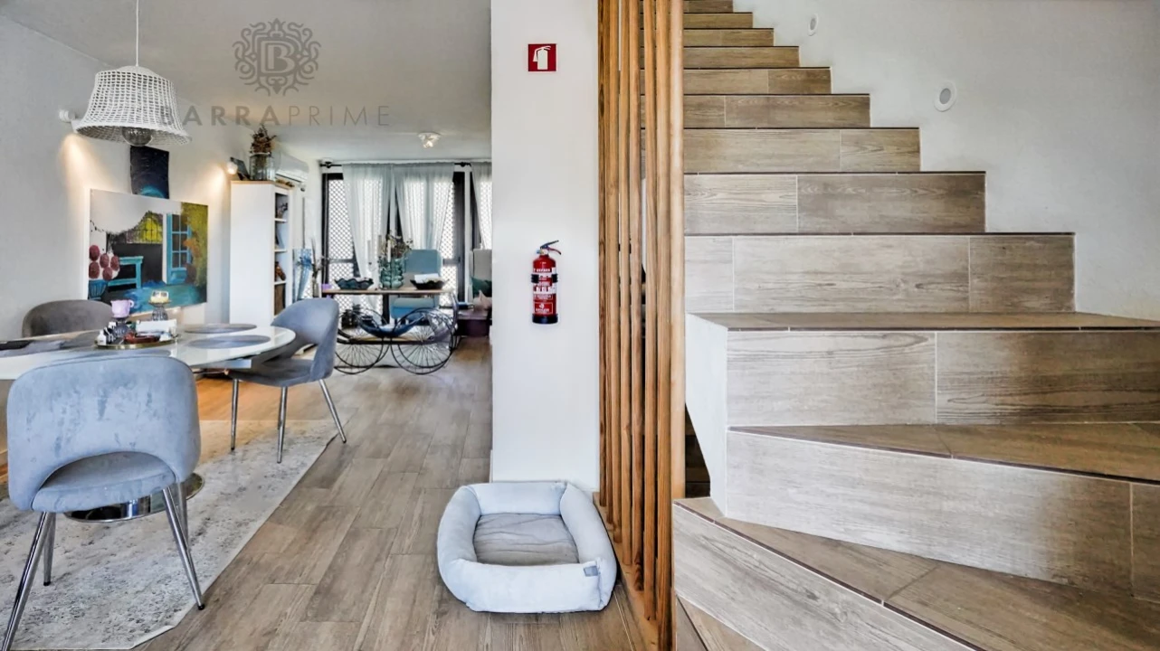 Apartamento T3 para Venda em Quarteira Foto 3