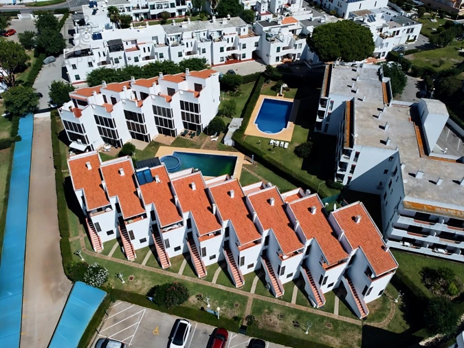 Apartamento T3 para Venda em Quarteira Foto 14