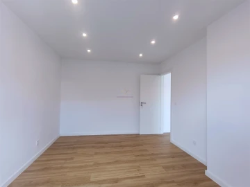 Apartamento T2 para Venda em Águas Livres