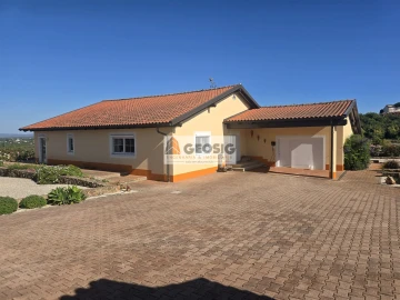 Moradia T2 para Venda em São Bartolomeu de Messines