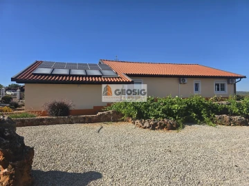 Moradia T2 para Venda em São Bartolomeu de Messines