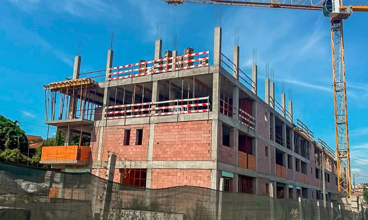 Apartamento T1 para Venda em Castelões Foto 2