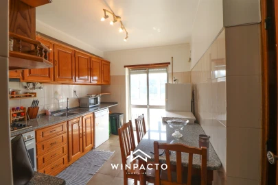 Apartamento T3 para Venda em Canas de Senhorim