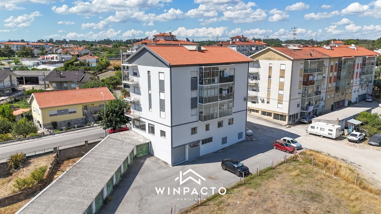 Apartamento T3 para Venda em Canas de Senhorim Foto 23