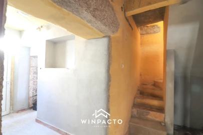 Moradia T4 para Venda em Nelas
