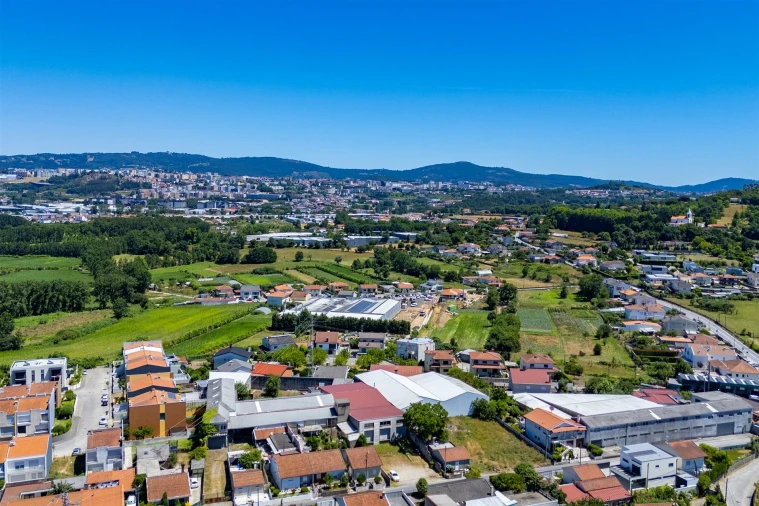 Negócio para Venda em Merelim (São Paio), Panoias e Parada de Tibães Foto 30
