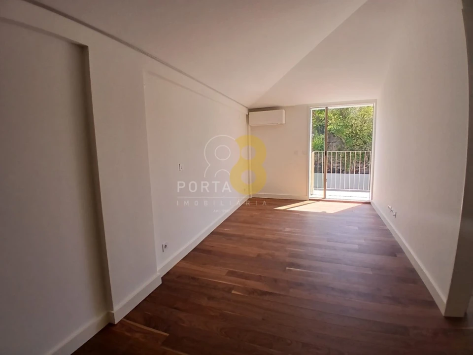 Apartamento T1 para Arrendamento em Cedofeita, Santo Ildefonso, Sé, Miragaia, São Nicolau e Vitória Foto 5