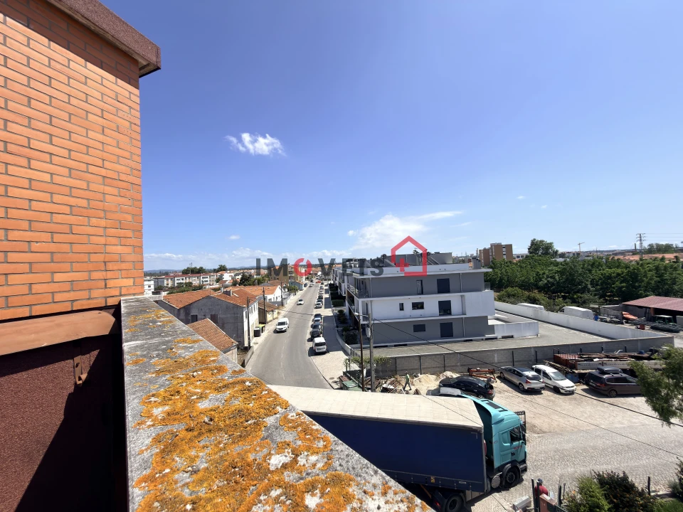 Apartamento para Venda em Marinha Grande Foto 8