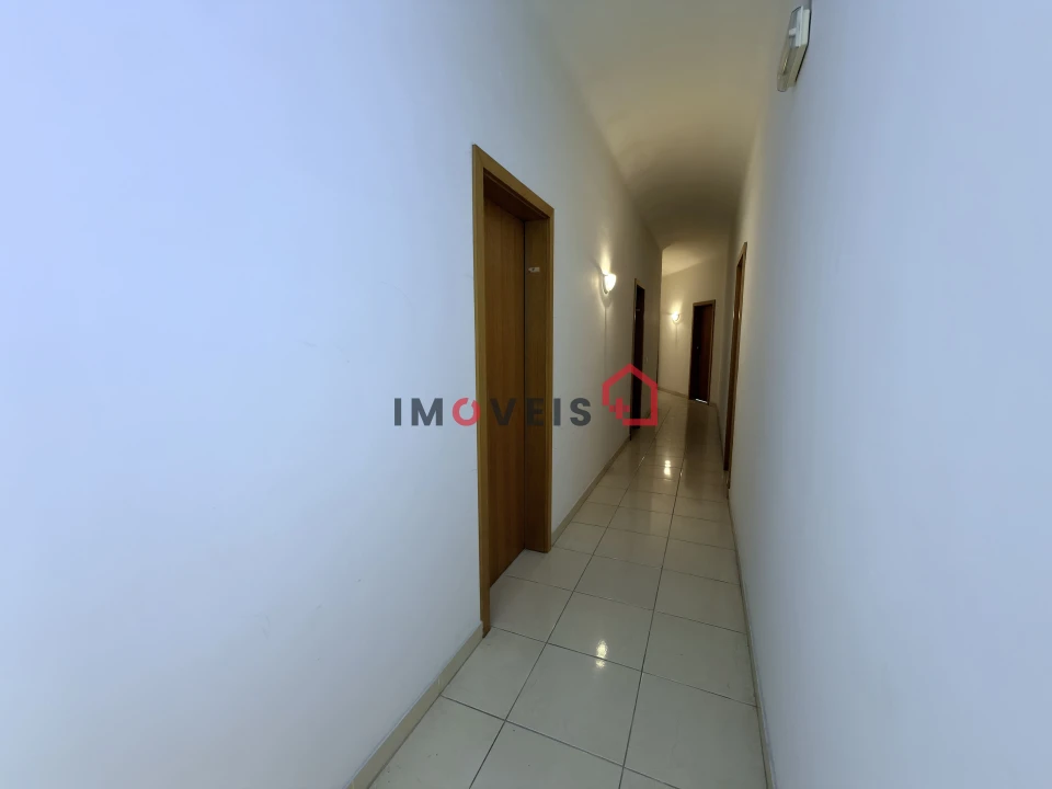 Apartamento para Venda em Marinha Grande Foto 7