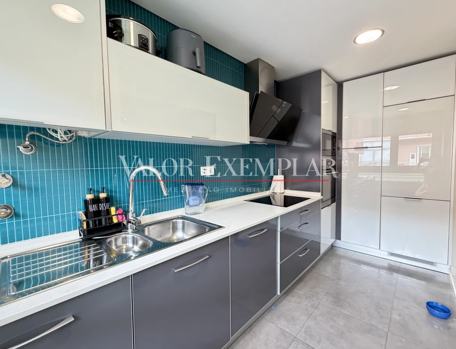 Apartamento T1 para Venda em Póvoa de Santo Adrião e Olival Basto Foto 4