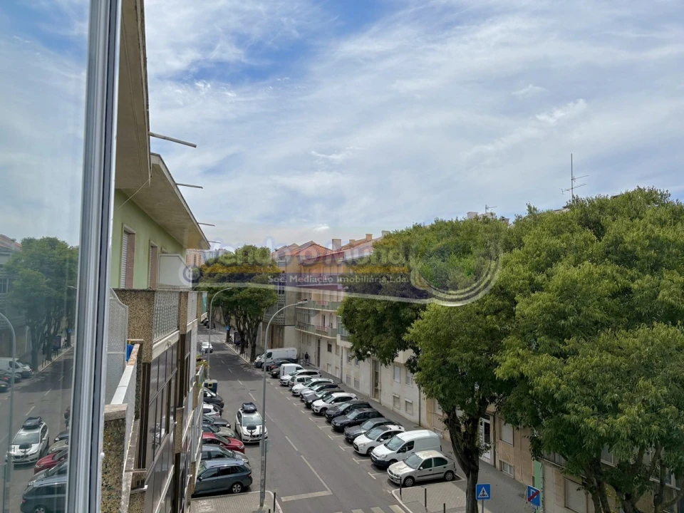 Apartamento T2 para Venda em Águas Livres Foto 12