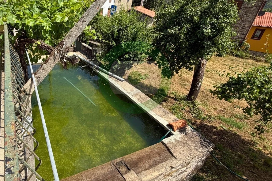 Moradia T3 para Venda em Tuizelo Foto 7