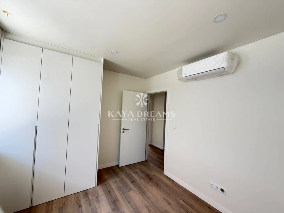 Apartamento T4 para Venda em Ramada e Caneças Foto 16