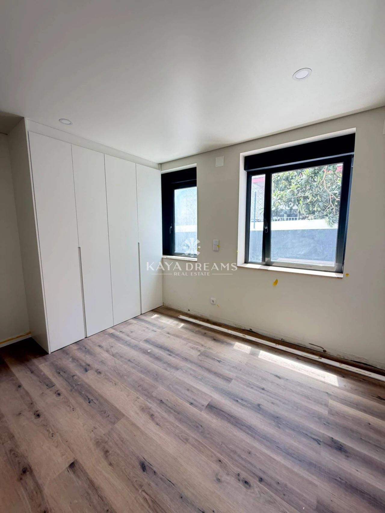 Apartamento T4 para Venda em Ramada e Caneças Foto 7