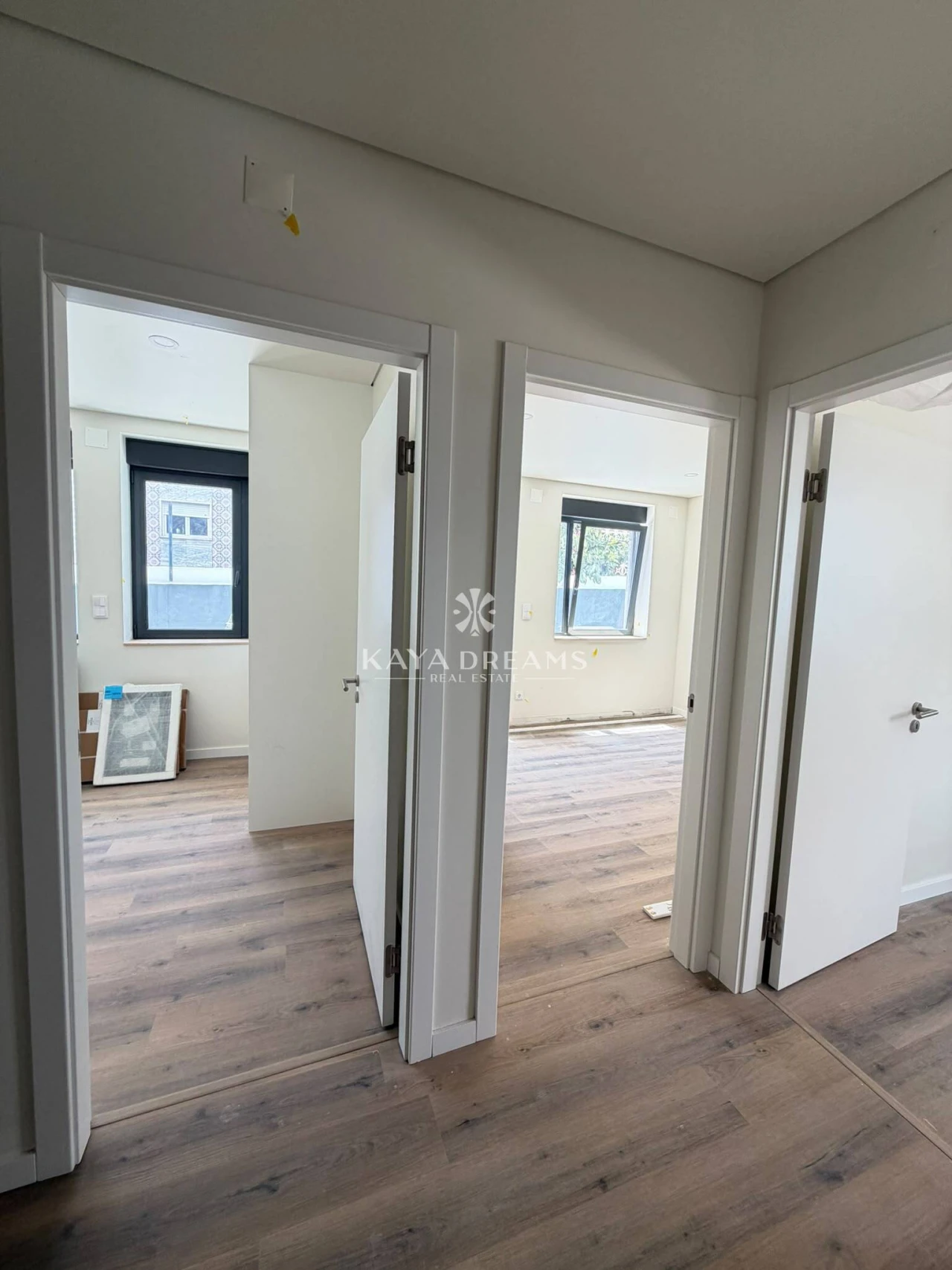 Apartamento T4 para Venda em Ramada e Caneças Foto 3