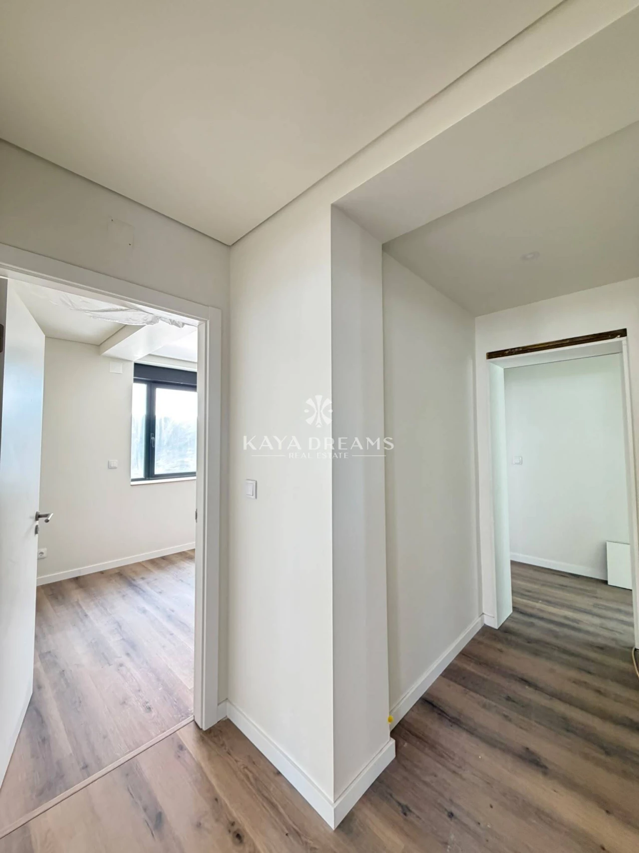 Apartamento T4 para Venda em Ramada e Caneças Foto 5