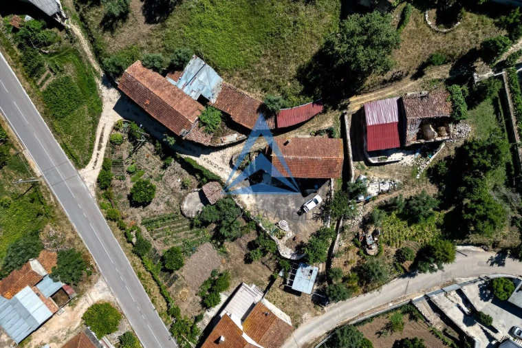 Moradia T3 para Venda em Redinha Foto 9