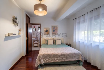 Apartamento T3 para Venda em São Vitor (Braga)
