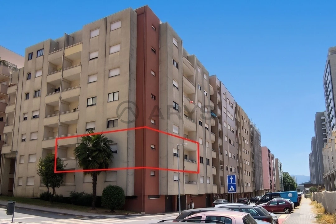 Apartamento T3 para Venda em São Vitor (Braga) Foto 1