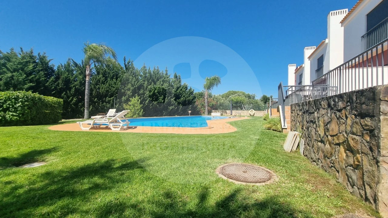 Moradia T3 para Venda em Guia Foto 42