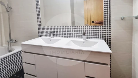 Moradia T3 para Venda em Guia
