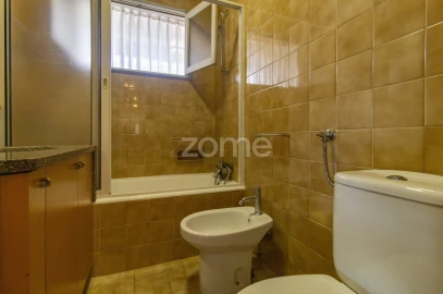 Apartamento T3 para Venda em Braga (São José de São Lázaro e São João do Souto)
