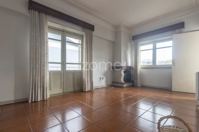 Apartamento T3 para Venda em Braga (São José de São Lázaro e São João do Souto)