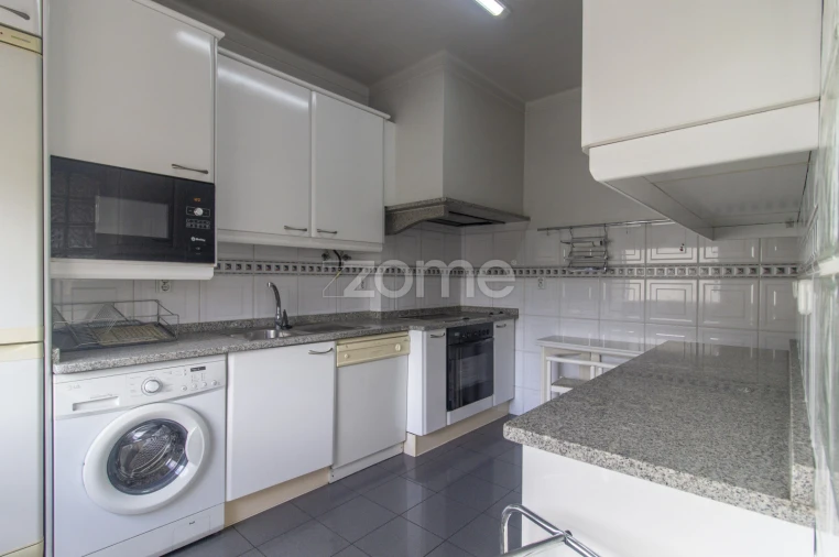 Apartamento T3 para Venda em Braga (São José de São Lázaro e São João do Souto) Foto 5
