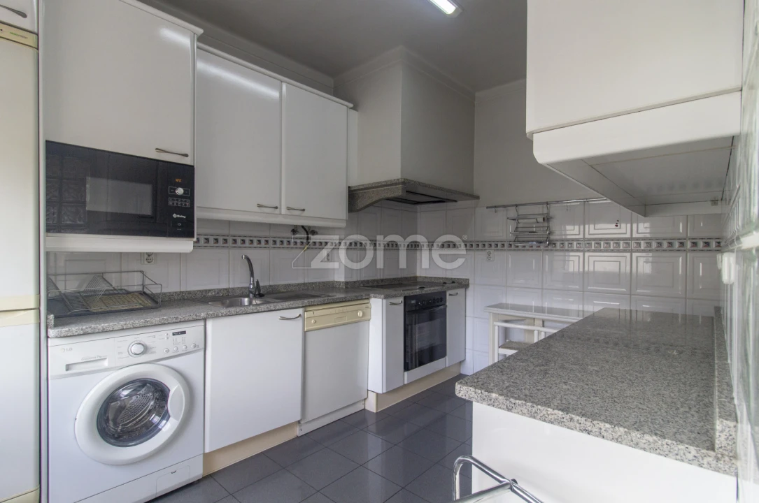 Apartamento T3 para Venda em Braga (São José de São Lázaro e São João do Souto) Foto 5