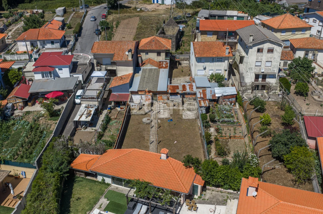 Moradia T3 para Venda em Vila de Cucujães Foto 31