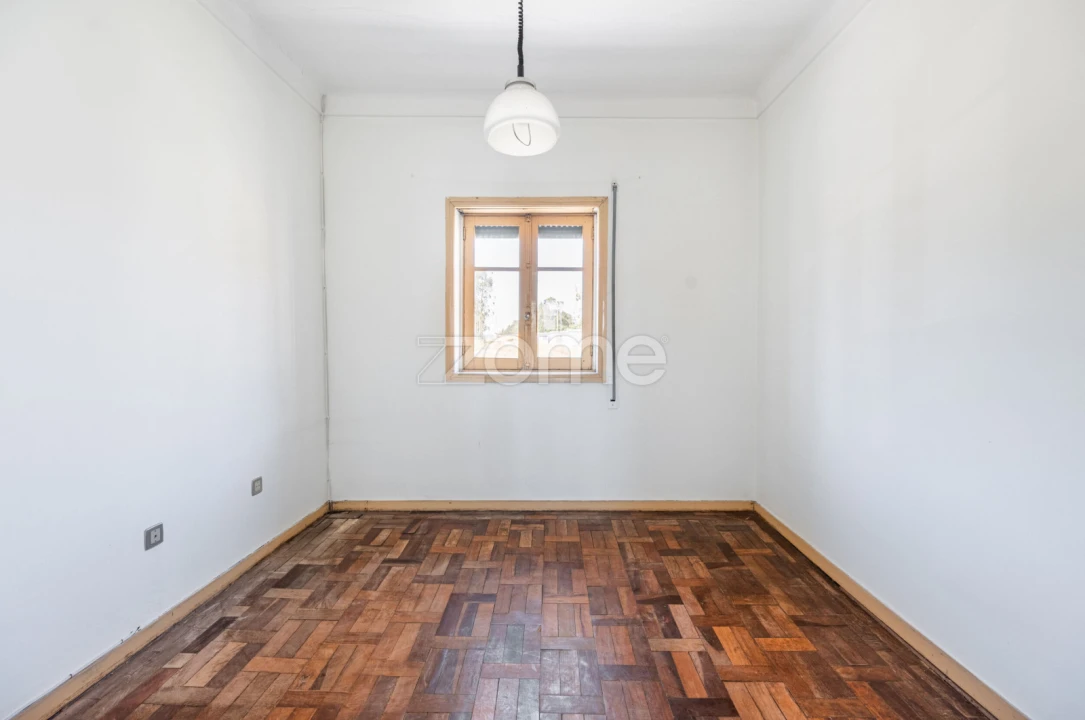 Moradia T3 para Venda em Vila de Cucujães Foto 11