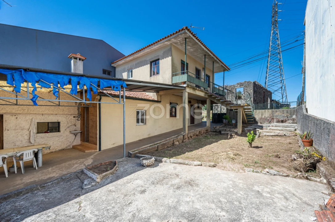 Moradia T3 para Venda em Vila de Cucujães Foto 22