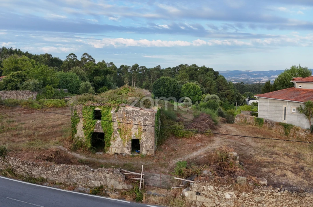 Moradia T3 para Venda em Cervães Foto 3