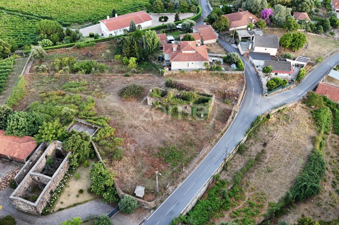 Moradia T3 para Venda em Cervães Foto 16