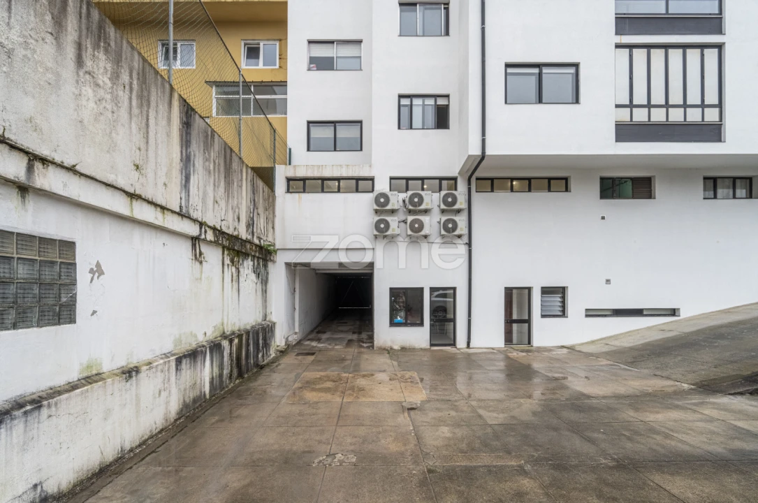 Negócio para Arrendamento em Ramalde Foto 24