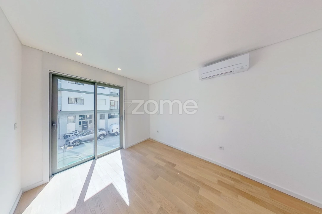 Apartamento T2 para Arrendamento em Bonfim Foto 8