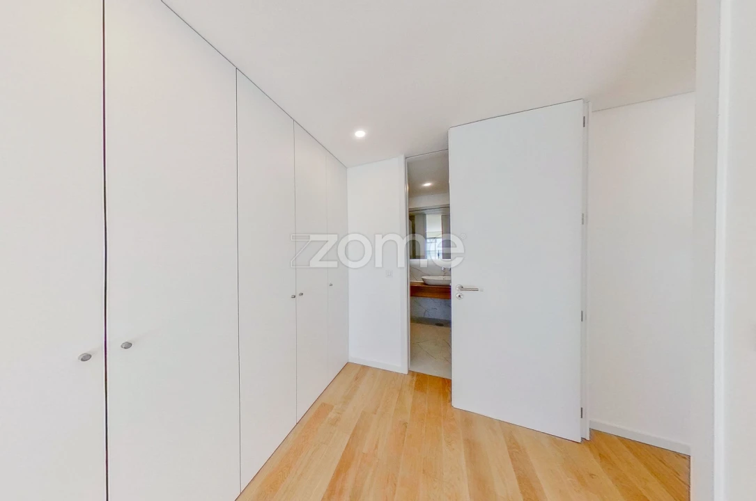 Apartamento T2 para Arrendamento em Bonfim Foto 14