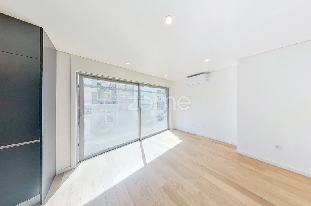Apartamento T2 para Arrendamento em Bonfim Foto 6
