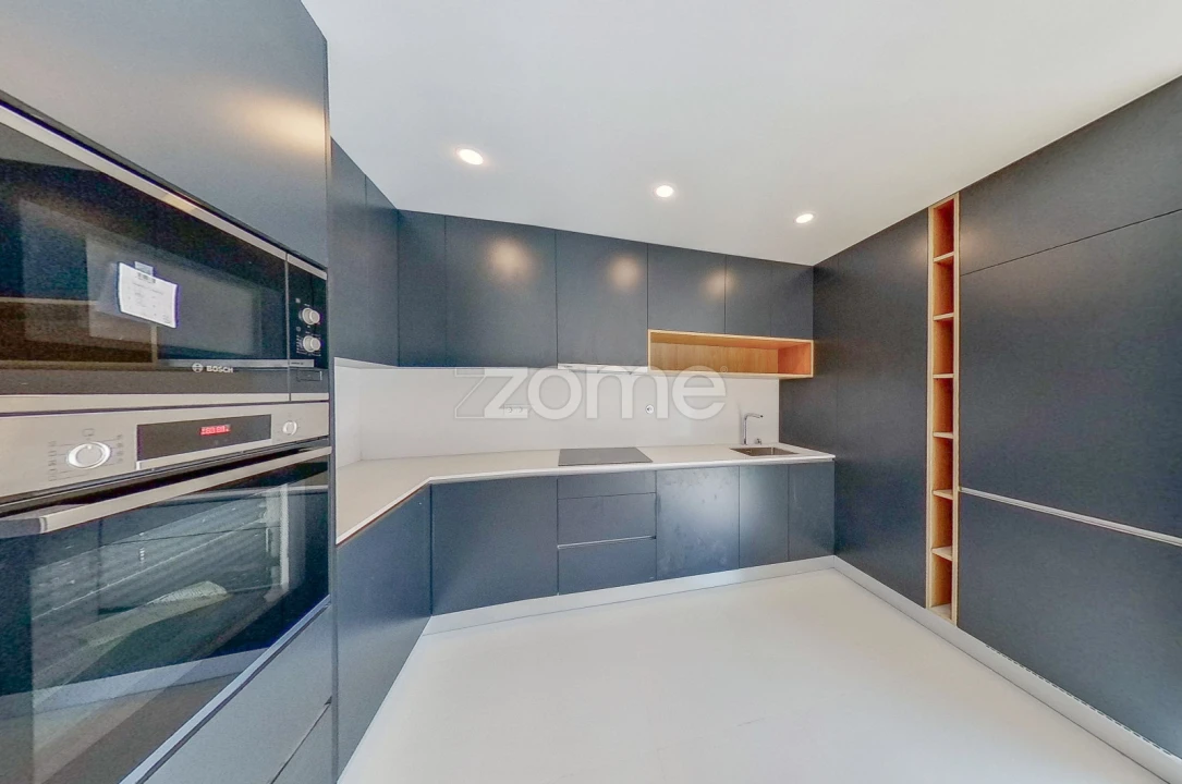 Apartamento T2 para Arrendamento em Bonfim Foto 3