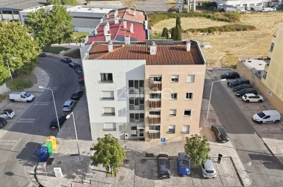 Apartamento T3 para Venda em São Domingos de Rana