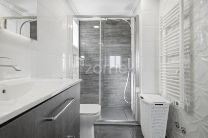 Apartamento T3 para Venda em São Domingos de Rana