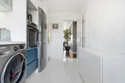Apartamento T3 para Venda em São Domingos de Rana