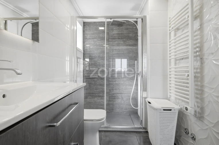Apartamento T3 para Venda em São Domingos de Rana Foto 17