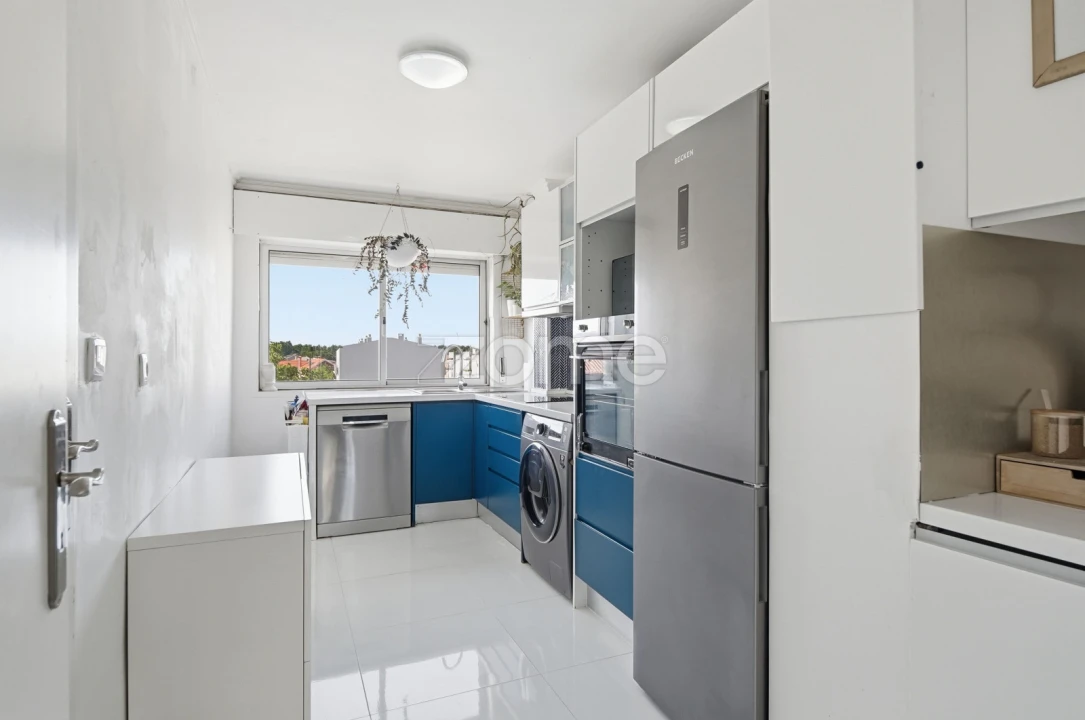 Apartamento T3 para Venda em São Domingos de Rana Foto 9