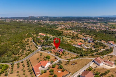 Moradia T3 para Venda em Nossa Senhora da Piedade