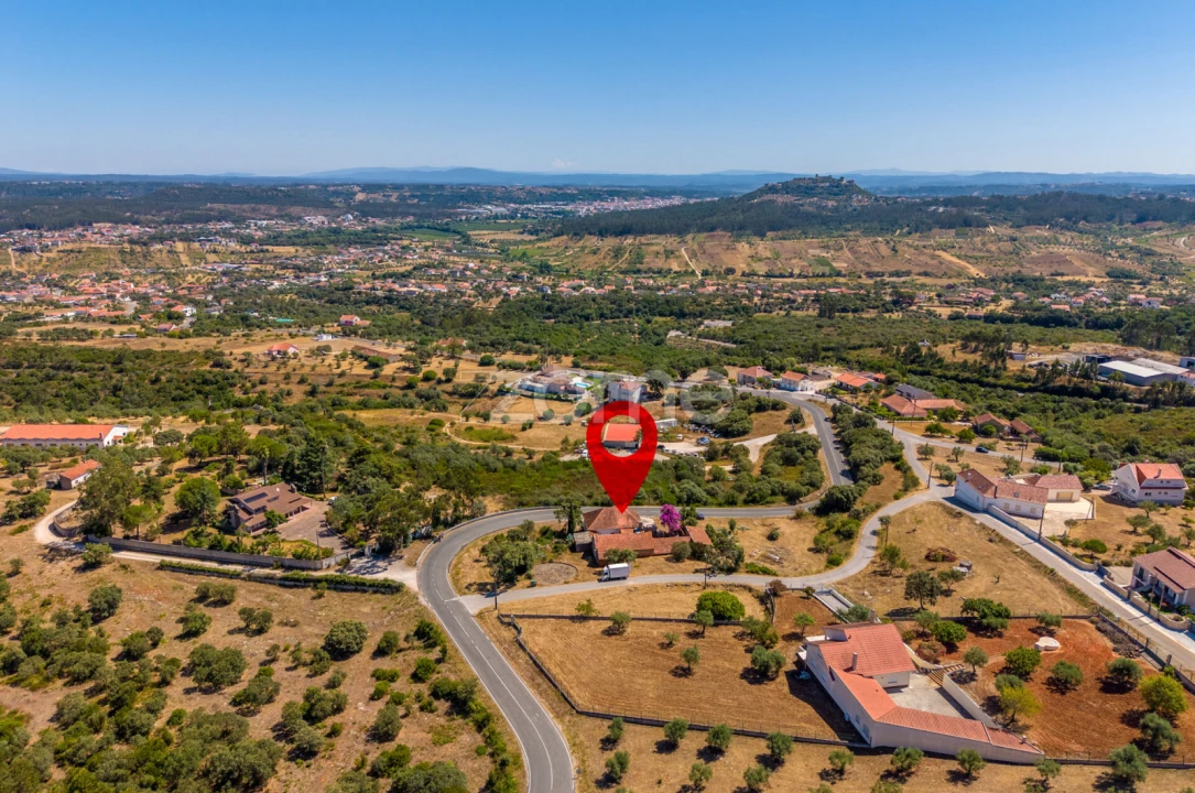 Moradia T3 para Venda em Nossa Senhora da Piedade Foto 40