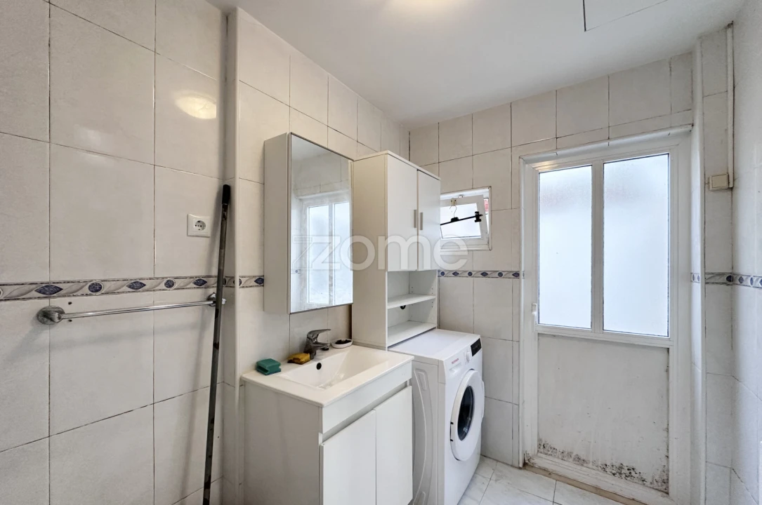 Apartamento T2 para Venda em Arroios Foto 15