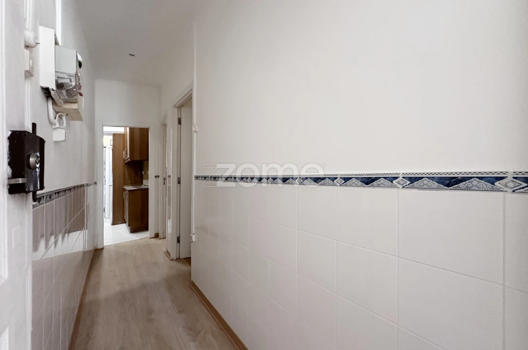 Apartamento T2 para Venda em Arroios Foto 17